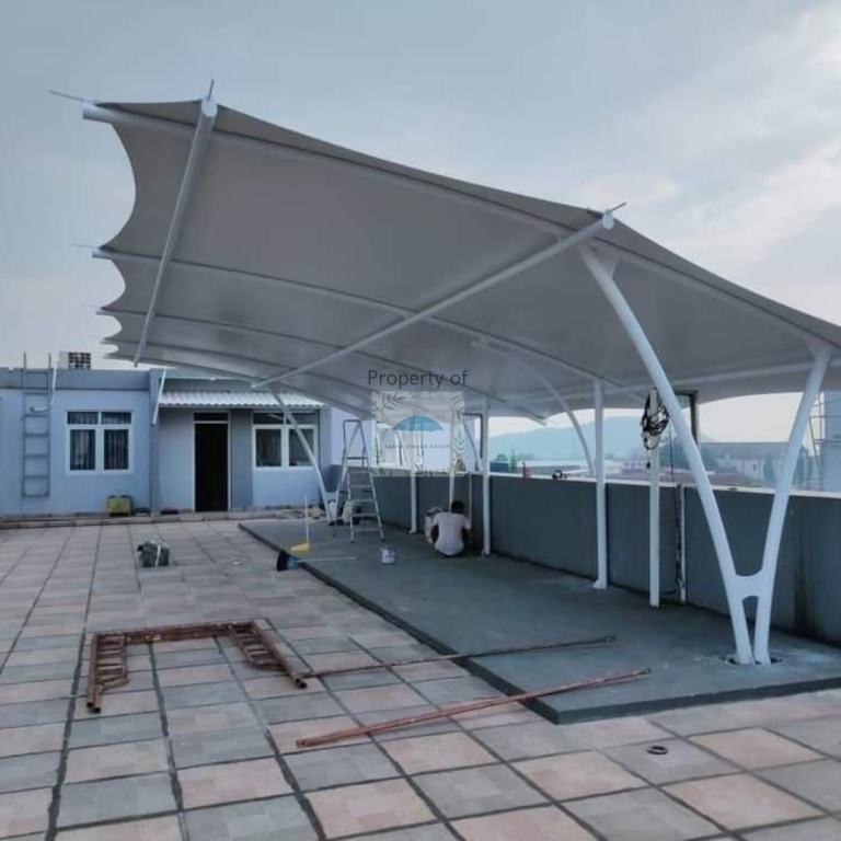 Model struktur kanopi membrane untuk parkiran rumah dengan desain minimalis terbuka